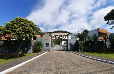 Terreno em condomínio fechado à venda na rodovia francisco thomaz dos santos, 6422, armação do pântano do sul, florianópolis por r$ 800.000