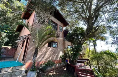 Casa com 2 quartos à venda na servidão aparício sinfronio pereira, 204, rio tavares, florianópolis por r$ 1.300.000