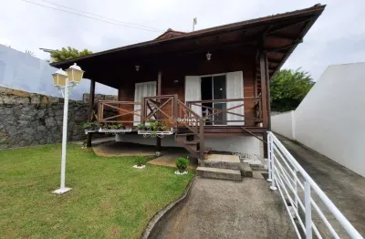 Casa com 2 quartos à venda na servidão natividade, 300, ribeirão da ilha, florianópolis por r$ 585.000