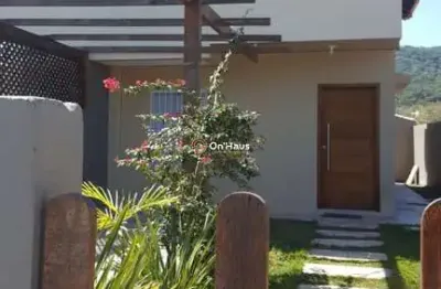 Casa com 2 quartos à venda na servidão jaborandi, 247, campeche, florianópolis por r$ 980.000