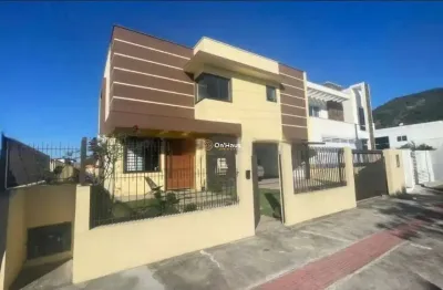 Casa com 3 quartos à venda na rua valdeci izidro da silveira, 192, ribeirão da ilha, florianópolis por r$ 1.800.000
