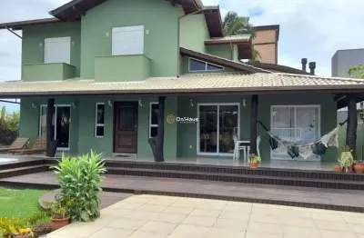Casa em condomínio fechado com 4 quartos à venda na travessa da liberdade, 457, campeche, florianópolis por r$ 3.300.000