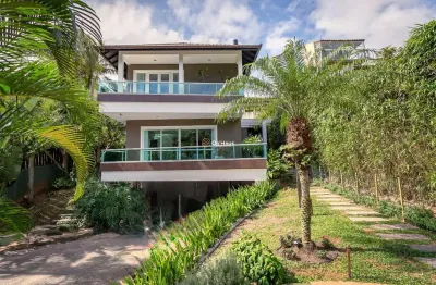 Casa com 4 quartos à venda na rodovia jornalista manoel de menezes, 961, praia mole, florianópolis por r$ 3.800.000