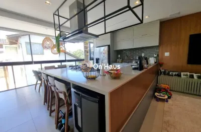 Casa em condomínio fechado com 3 quartos à venda na rua reverendo gelson dos santos castro, 812, rio tavares, florianópolis por r$ 1.700.000