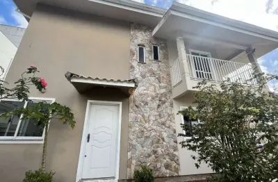 Casa com 3 quartos à venda na rua arco íris, 172, carianos, florianópolis por r$ 1.480.000