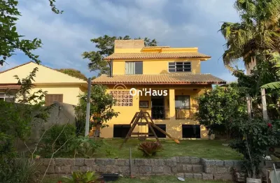 Casa com 5 quartos à venda na servidão augusto ruschi, 55, campeche, florianópolis por r$ 2.500.000