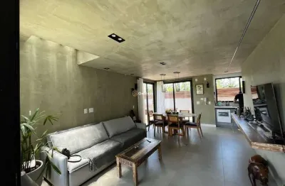 Casa em condomínio fechado com 3 quartos à venda na caminho das ondas, 45, campeche, florianópolis por r$ 1.550.000