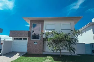 Casa em condomínio fechado com 3 quartos para alugar na rua camarinhas, 221, campeche, florianópolis por r$ 11.000