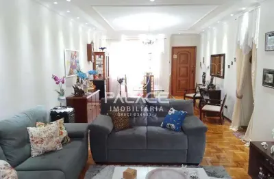 Amplo apartamento a venda no centro de Piracicaba - 3 Quartos - 156m² - RS 260.000 mil.