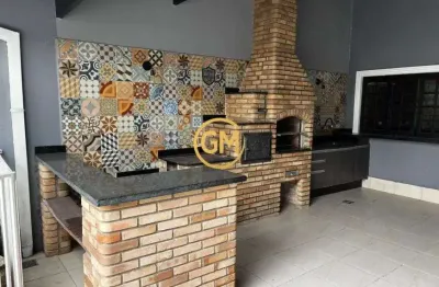 Casa com 2 quartos para alugar na Avenida das Letras, 23, Loteamento Villa Branca, Jacareí