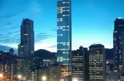 Luxo frente ao mar na barra norte – 4 suítes em balneário camboriú