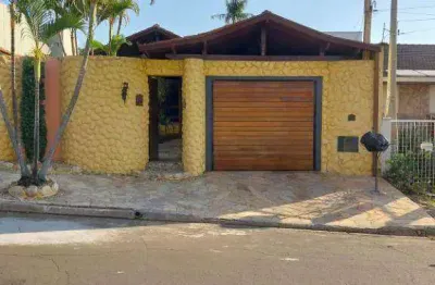 Casa com 3 dormitórios à venda, 204 m² por r$ 800.000,00 - jardim ypê - paulínia/sp