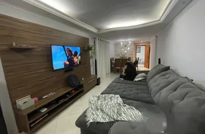 Seu desejo de morar em uma casa térrea, com piscina e lazer privativo e em uma das melhores localizações da zona leste, acaba de se realizar! esta casa impecável no jardim vila formosa é a definição d