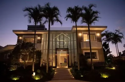 Casa com 5 quartos para alugar na rua dos robaletes, 9, jurerê, florianópolis, 430 m2 por r$ 3.500 por dia