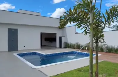 Casa com piscina  em atibaia com 3 suítes 2 vagas área de 440 mts