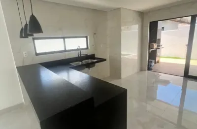 Casa em condomínio fechado com 3 quartos à venda na Avenida Escritor Ramalho Leite, 100, Muçumagro, João Pessoa