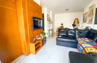 Belíssimo apartamento no fonseca, 3 quartos com 1 suíte, varanda