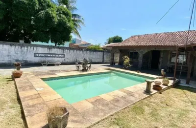 Casa linear, terreno 360m², 2 quartos, piscina , 300 metros da orla do parque nanci