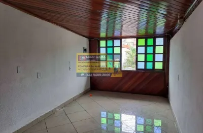 Casa com 2 quartos para alugar na Vila Creti, Carapicuíba 