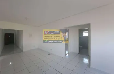 Apartamento com 2 quartos para alugar na Vila Santa Terezinha, Carapicuíba 