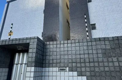 Apartamento com 3 quartos para alugar na Avenida Pombal, 500, Manaíra, João Pessoa