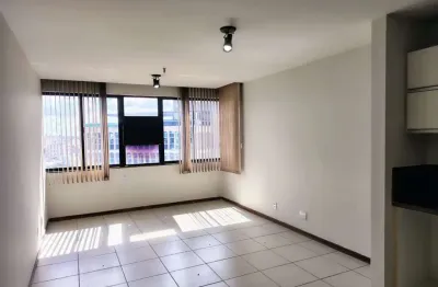 Sala comercial à venda na avenida brasil, santa efigênia, belo horizonte por r$ 100.000