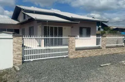 Casa com 3 quartos à venda na rua muniz mendez, 239, centro, balneário barra do sul por r$ 890.000