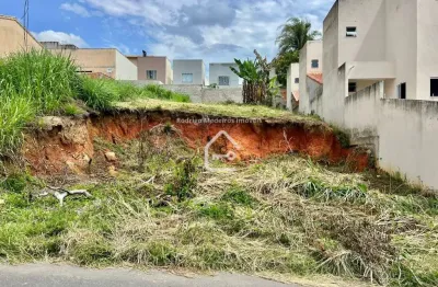 Terreno à venda na avenida peru, roma, volta redonda por r$ 100.000