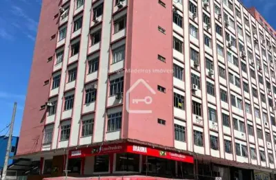Apartamento com 3 quartos à venda na rua vinte e três-b, vila santa cecília, volta redonda por r$ 427.000