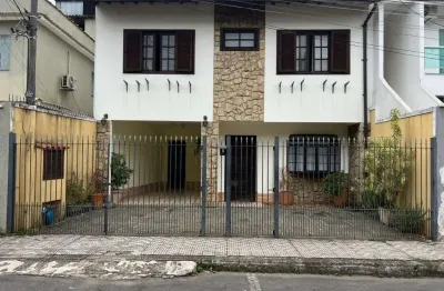 Casa com 4 quartos à venda na rua elza maria de amorim, saudade, barra mansa por r$ 680.000