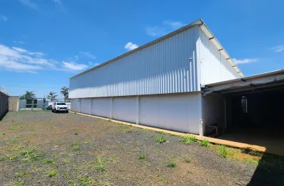 Galpão ideal p/ laboratorio - para alugar ou vender – jardim maracanã – uberaba/mg