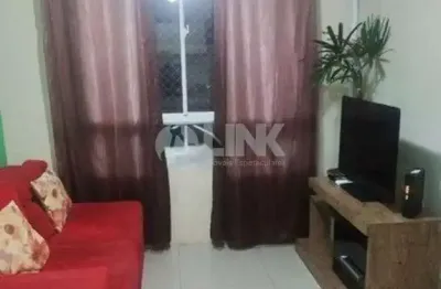 Apartamento de 2 quartos com 1 vaga à venda no bairro mário quintana em porto alegre