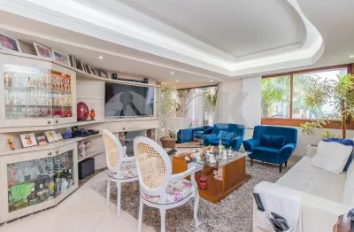 Apartamento de 3 quartos com 2 vagas à venda no bairro Petrópolis em Porto Alegre