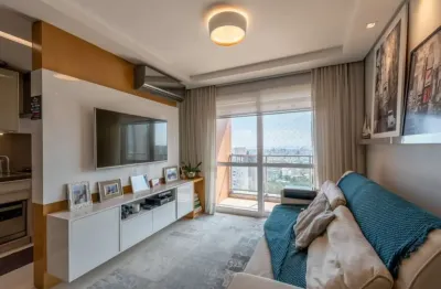 Apartamento dois dormitórios com 2 vagas de garagem à venda no bairro petrópolis em porto alegre em andar alto com linda vista definida para o guaíba