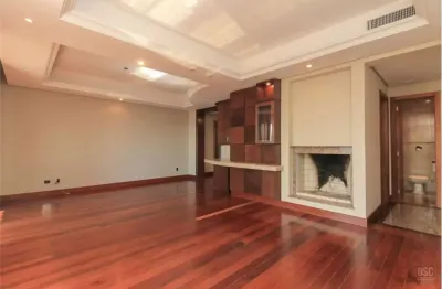 Apartamento alto padrão 4 dormitórios com 3 vagas de garagem à venda no bairro bela vista em porto alegre próximo da praça bela vista