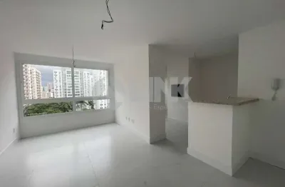 Apartamento 1 dormitório com 1 vaga de garagem à venda no bairro passo da areia em porto alegre próximo ao shopping iguatemi