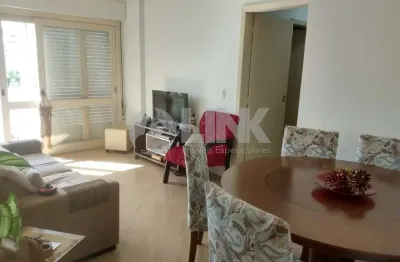 Apartamento 3 dormitórios com 1 vaga de garagem à venda no bairro menino deus em porto alegre próximo do parque marinha