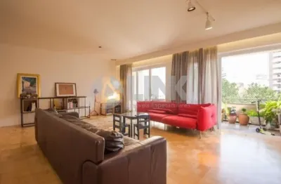 Apartamento 3 dormitórios 3 suítes e 2 vagas de garagem à venda no bairro moinhos de vento em porto alegre próximo do parcão