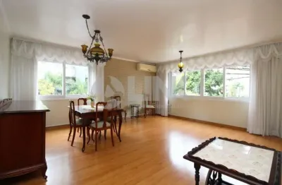 Apartamento 3 dormitórios com 2 vagas de garagem à venda no bairro petrópolis em porto alegre