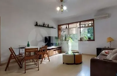 Apartamento 3 dormitórios com 1 vaga de garagem à venda no bairro moinhos de vento em porto alegre próximo do parcão