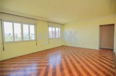 Apartamento com 3 quartos à venda no bairro santana em porto alegre