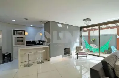 Apartamento garden mobiliado de 3 quartos com 3 vagas à venda no bairro boa vista em porto alegre