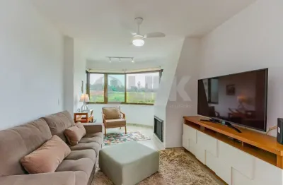 Apartamento de 2 quartos com 2 vagas à venda no bairro petrópolis em porto alegre