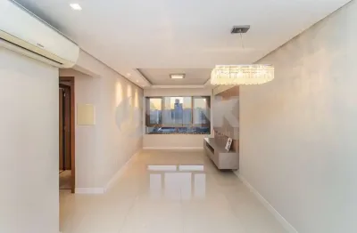 Apartamento de 2 quartos com 2 vagas à venda no bairro petrópolis em porto alegre