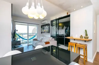 Apartamento de 2 quartos com 1 vaga à venda no bairro são geraldo em porto alegre