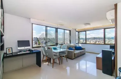 Apartamento mobiliado de 3 quartos com 2 vagas à venda no bairro rio branco em porto alegre