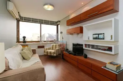 Apartamento de 2 quartos com 2 vagas à venda no bairro cidade baixa em porto alegre