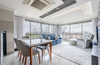 Apartamento de 3 quartos com 3 vagas de garagem à venda no bairro Passo da Areia em Porto Alegre