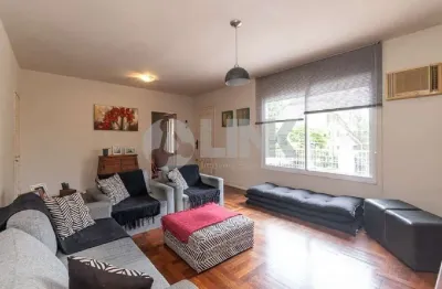 Casa de 3 quartos com 2 vagas à venda no bairro chácara das pedras em porto alegre