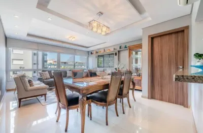 Apartamento de 2 quartos com 2 vagas de garagem à venda no bairro Rio Branco em Porto Alegre